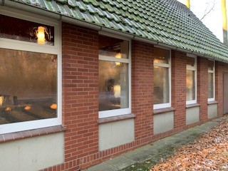 RB23_WL_Neue Fenster für die Friedhofskapelle Petershagen-Seelenfeld