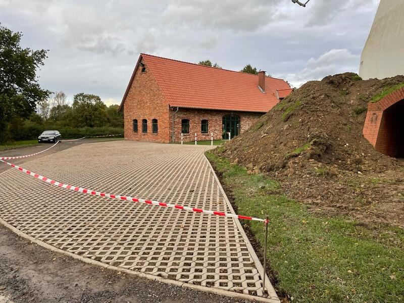RB23_WL_Wasserdurchlässige Pflasterarbeiten_Windmühle Heimsen